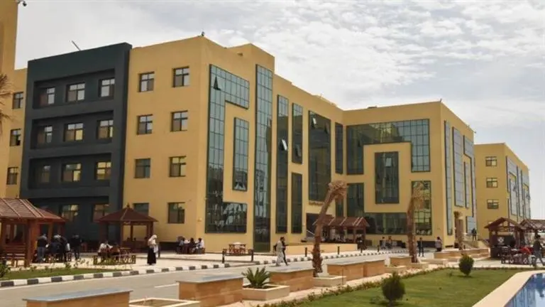 كليات جامعة سفنكس