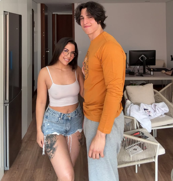 فضيحة يوسف خليل مع ساري كول المغربية