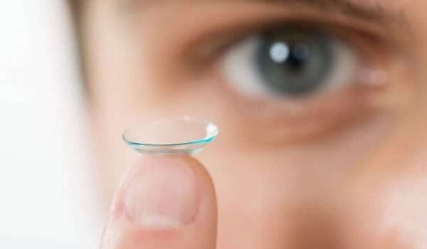 اسعار العدسات اللاصقه الطبيه 2025