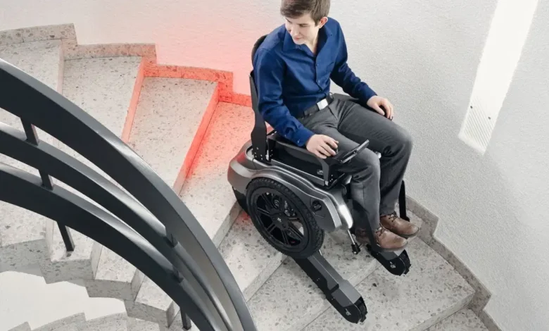 أسعار الكراسي المتحركة في صيدليات العزبي